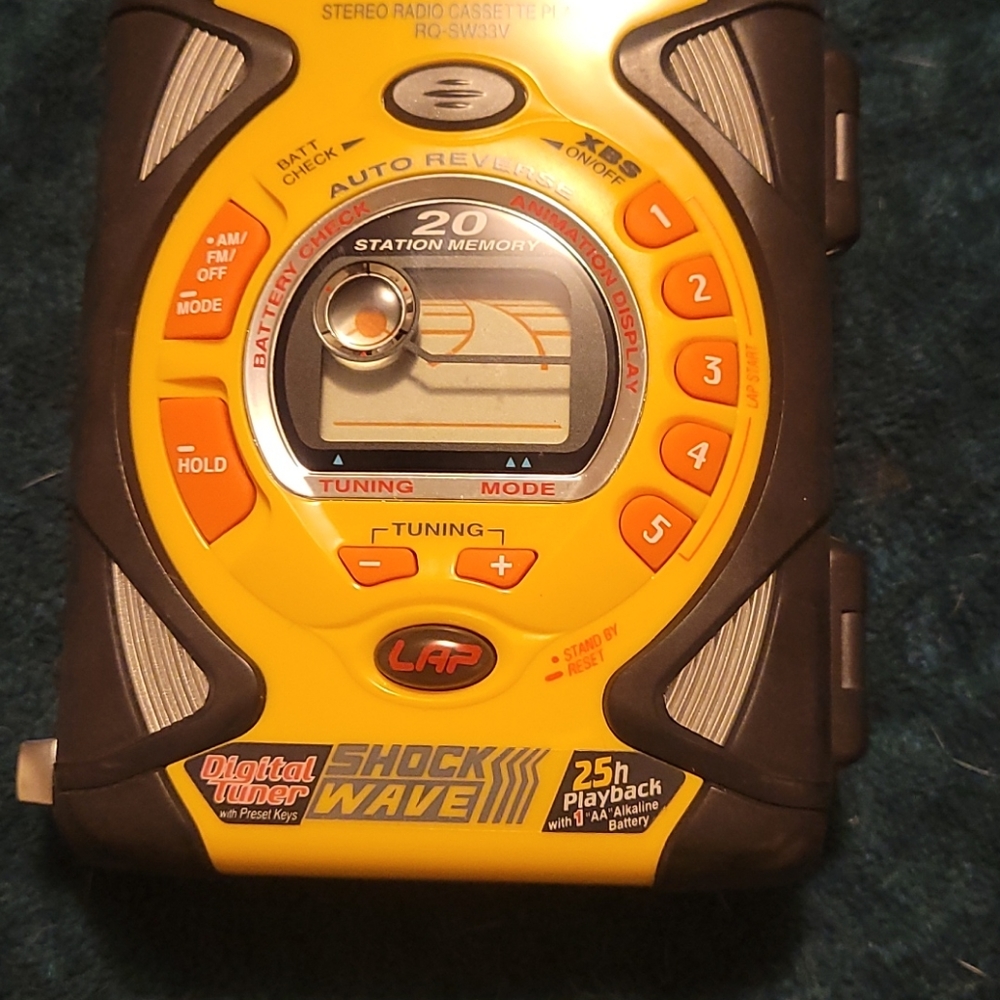 Hard to find Panasonic stereo radio cassette playe - Picture 2 of 6